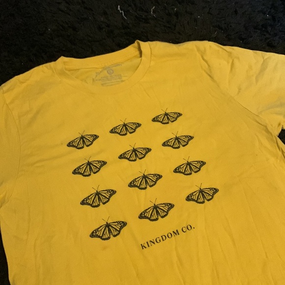 Butterfly T-shirt - Picture 2 of 3